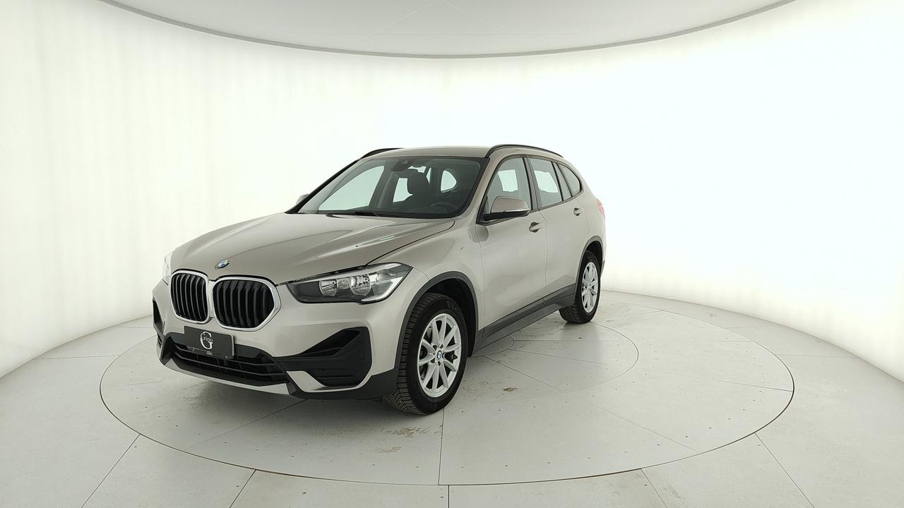 BMW X1 F48 2019 - X1 sdrive18d Advantage auto