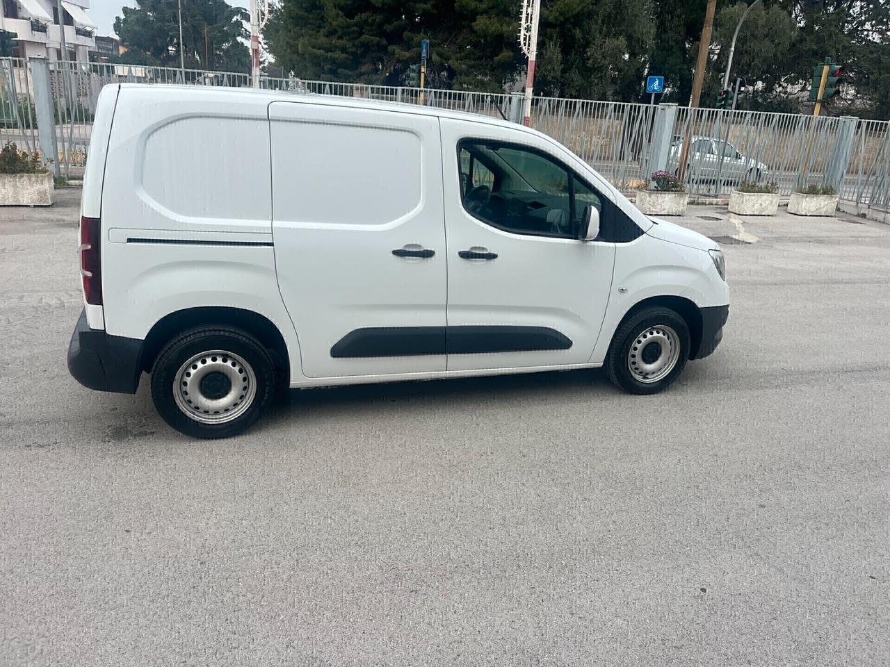 Opel Combo Cargo 1.6 Diesel 100CV S&S PC 650kg