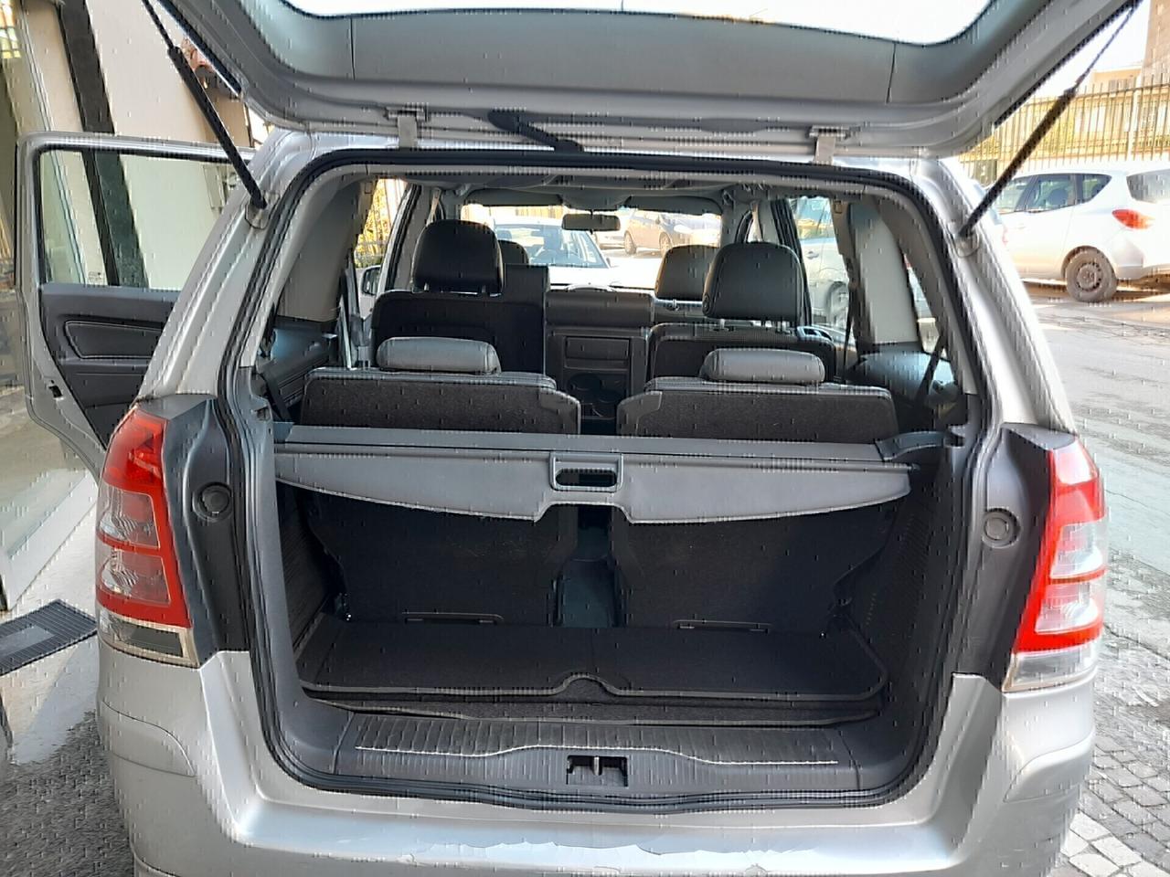 Opel Zafira 1.6 16V ecoM 94CV Cosmo