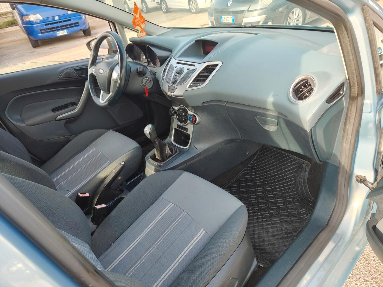 Ford Fiesta Fiesta+ 1.4 TDCi 68CV 5 porte