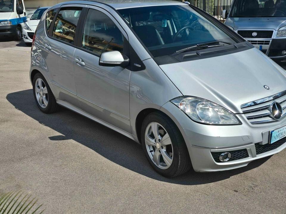 Mercedes-benz A 160 A 160 CDI BlueEFFICIENCY Elegance