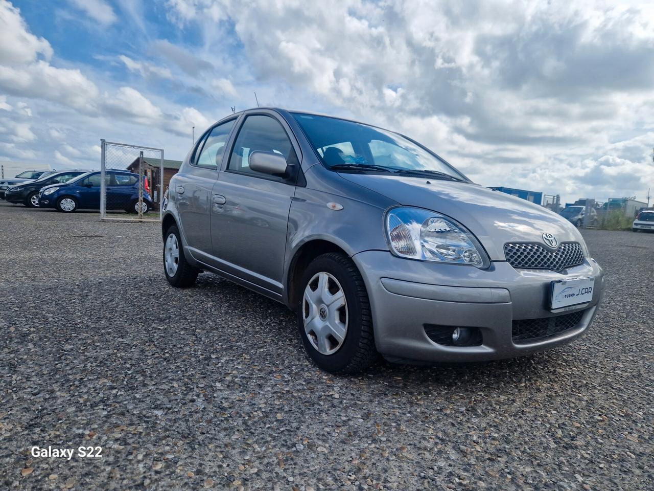 Toyota Yaris Toyota yaris per neopatentati