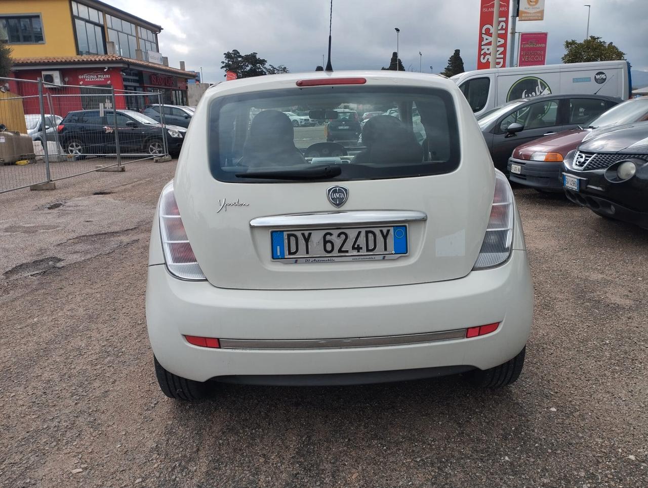 Lancia Ypsilon 1.4 Platino Ecochic GPL