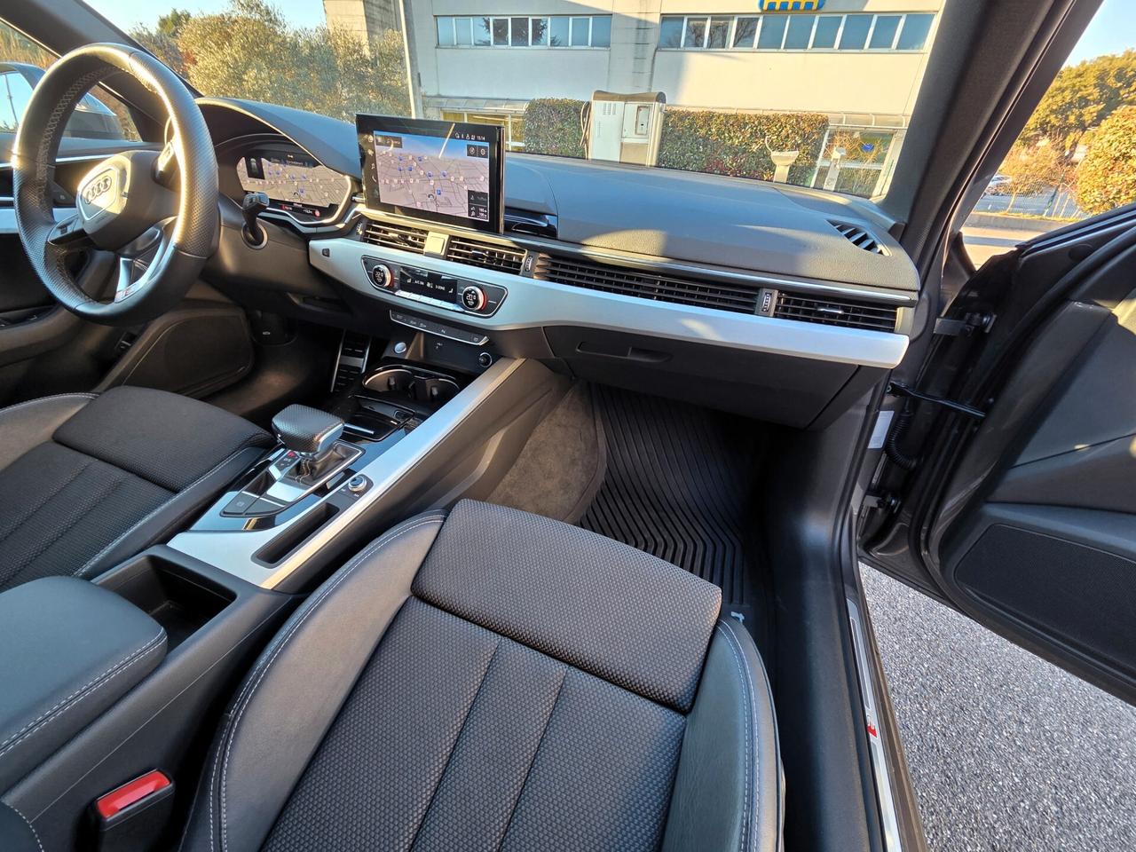 Audi A4 Avant 35 TDI/163 CV S tronic line edition