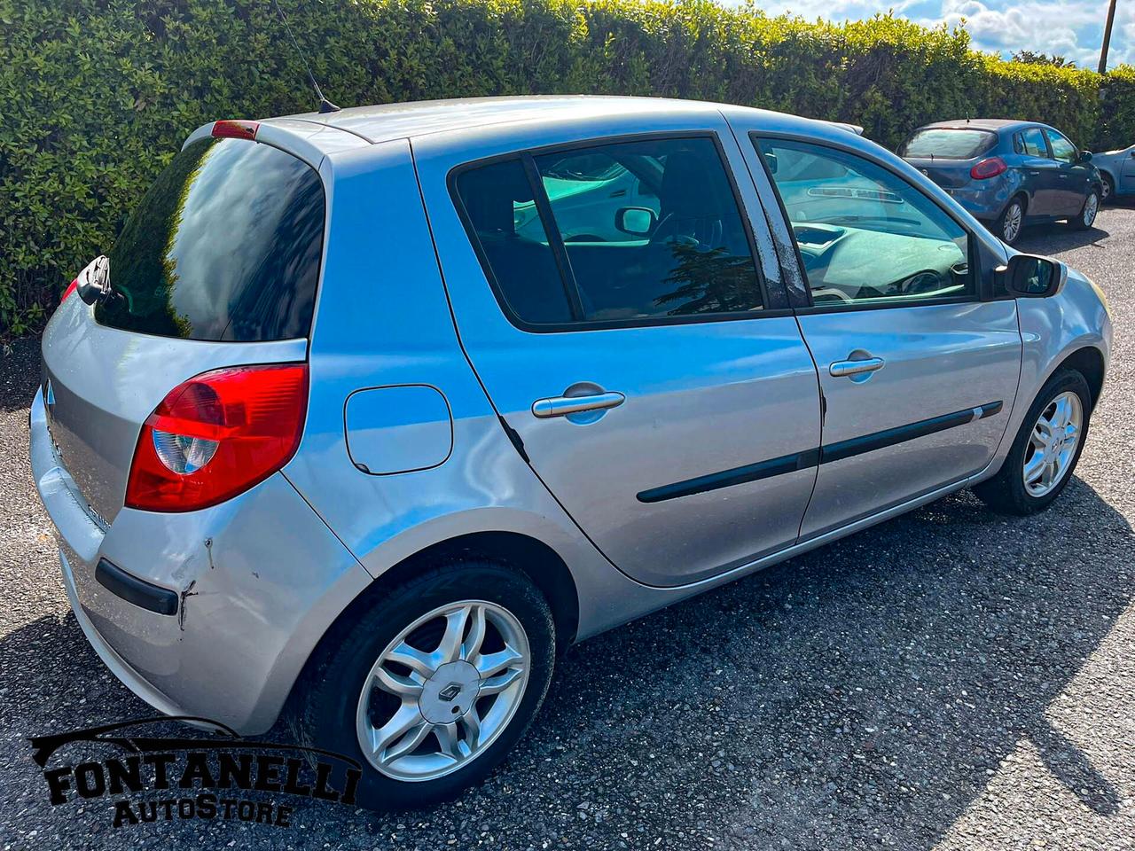 Renault Clio Storia 1.2 16V 5 porte Dynamique