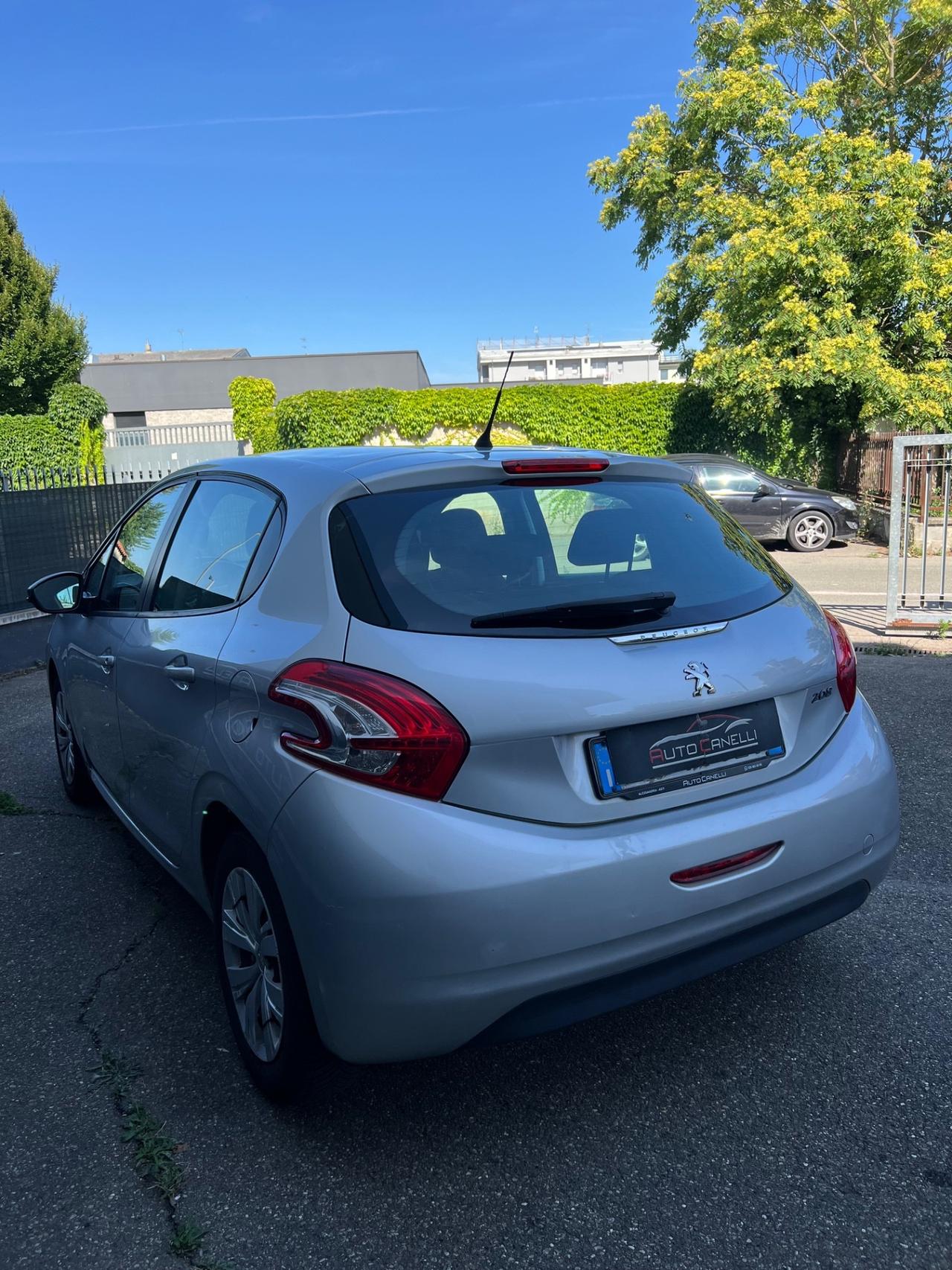 Peugeot 208 PureTech 82 5 porte Access