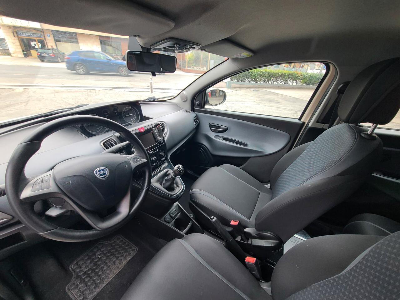 Lancia Ypsilon 1.2 Gold OK NEO solo 90mila KM