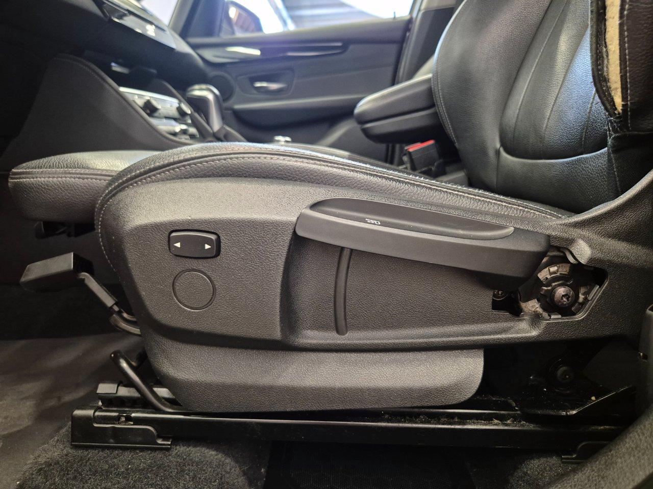 BMW 218 d Active Tourer Luxury auto - Sens. Park. - Cruise/Lim