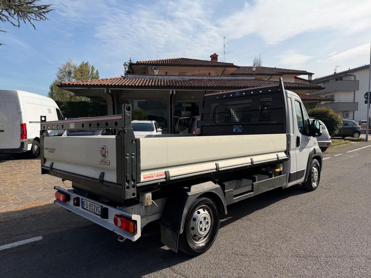 Fiat Ducato 2.3 MJT 150CV CASSONATO, RIBALTABILE TRILATERALE