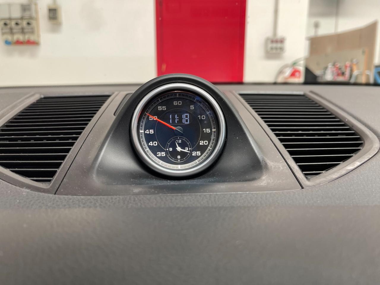 Porsche Macan 2.0 245cv pdk-LEGGI SOTTO