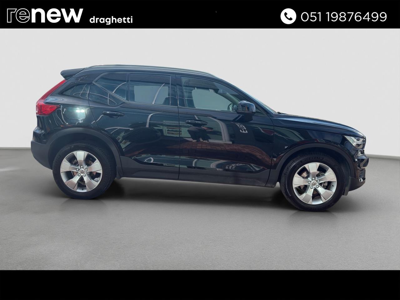 Volvo XC40 T2 Momentum Core