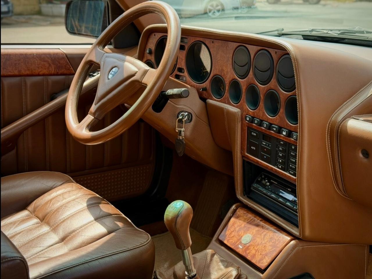 Lancia Thema Ferrari 8:32 V8