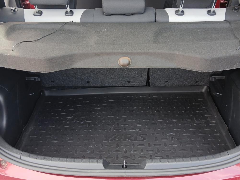 Toyota Yaris 1.5 Hybrid 5 porte Business