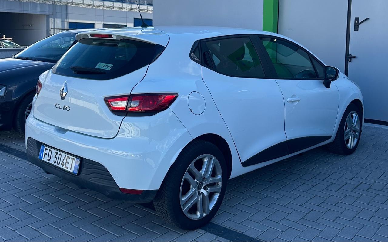 Renault Clio dCi 8V 75 CV Start&Stop 5 porte Energy Duel