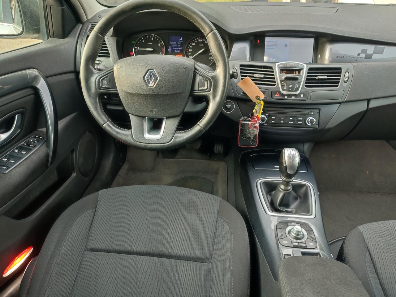 RENAULT NEW LAGUNA 1.5DIESEL BERLINA SPORT POCHI KM