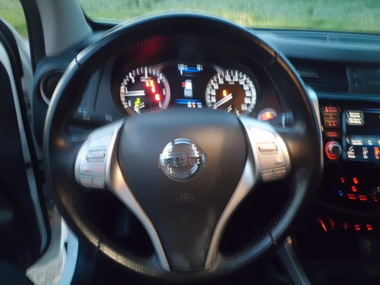 Nissan Navara 2.3 dCi 4WD Double Cab Telaio Visia