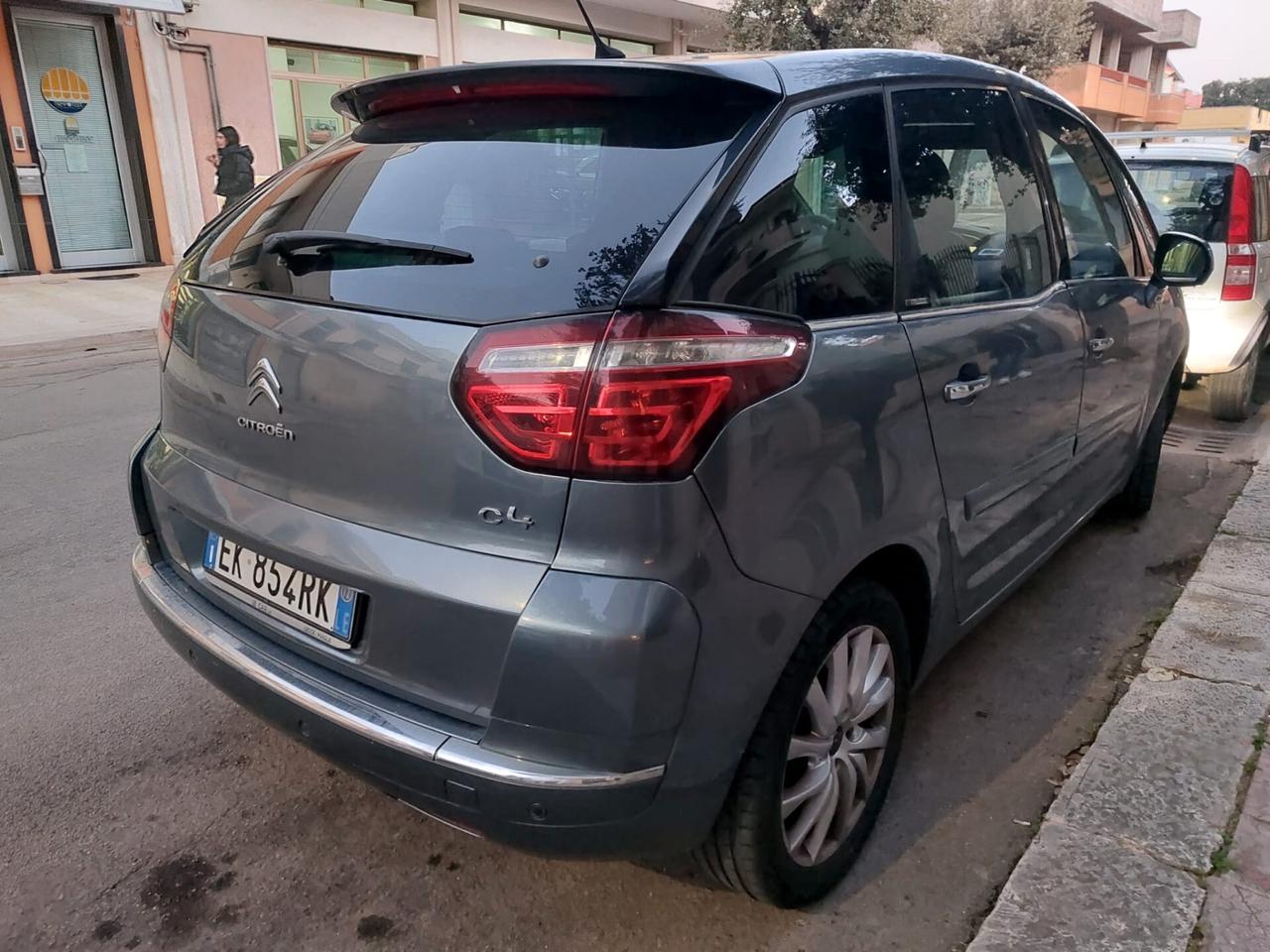 Citroen C4 Picasso 1.6 HDi 110cv Exclusive