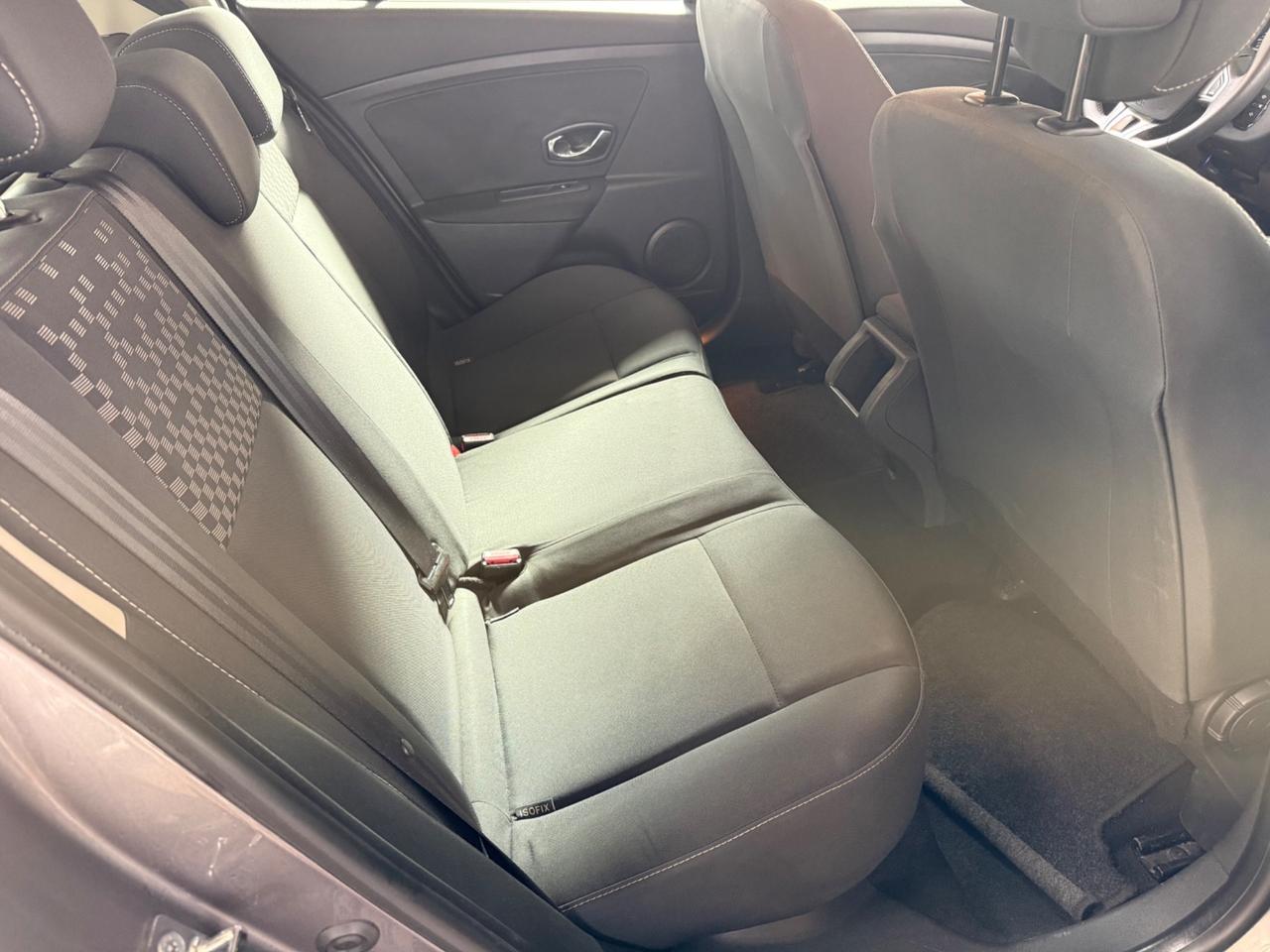 Renault Mégane 1.5 dCi 110CV Wave - 2012