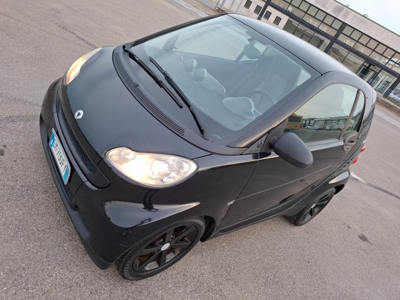 Smart ForTwo 1000 52 kW coupé pure