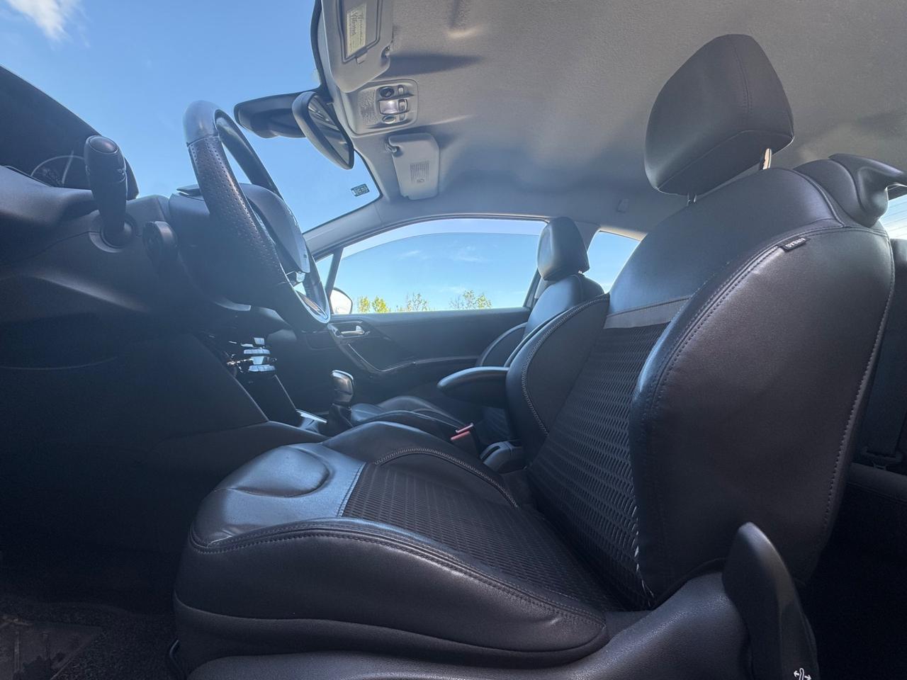 Peugeot 208 1.2 VTi 82 CV Splendide Condizioni