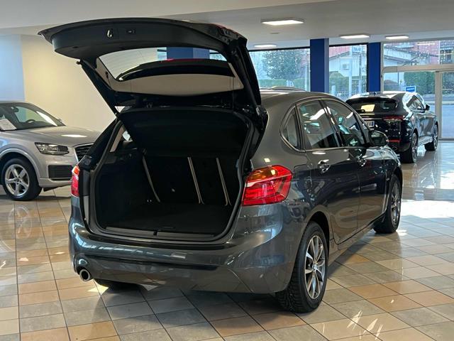 BMW 218 i Active Tourer Luxury