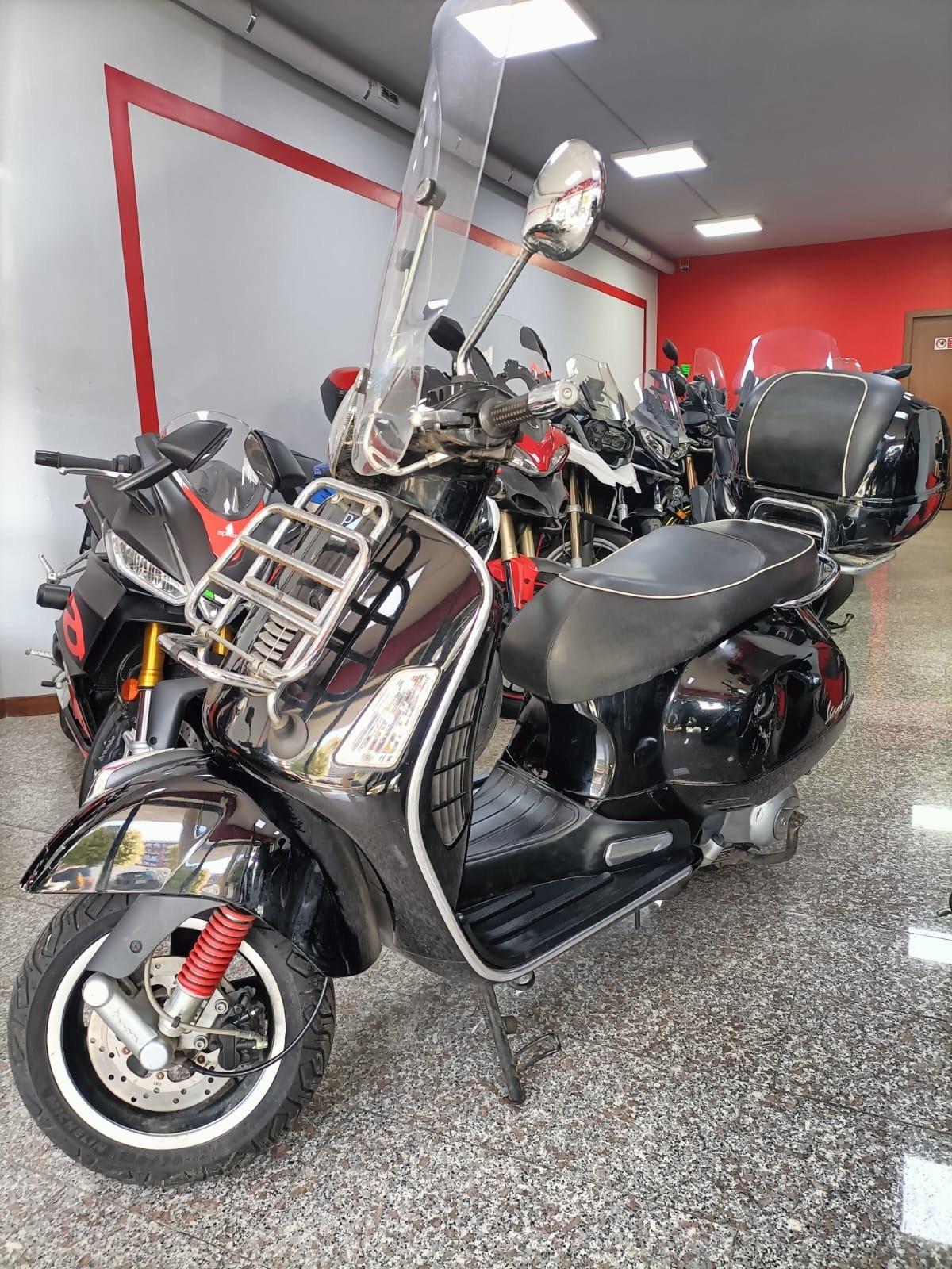 Piaggio GTS 300 super