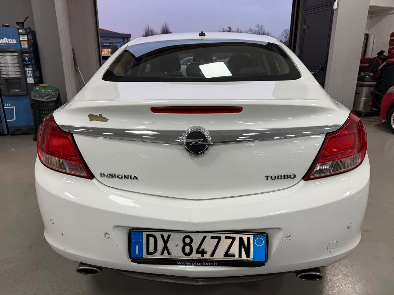 Opel Insignia 1.6 Turbo 180CV 4 porte Cosmo