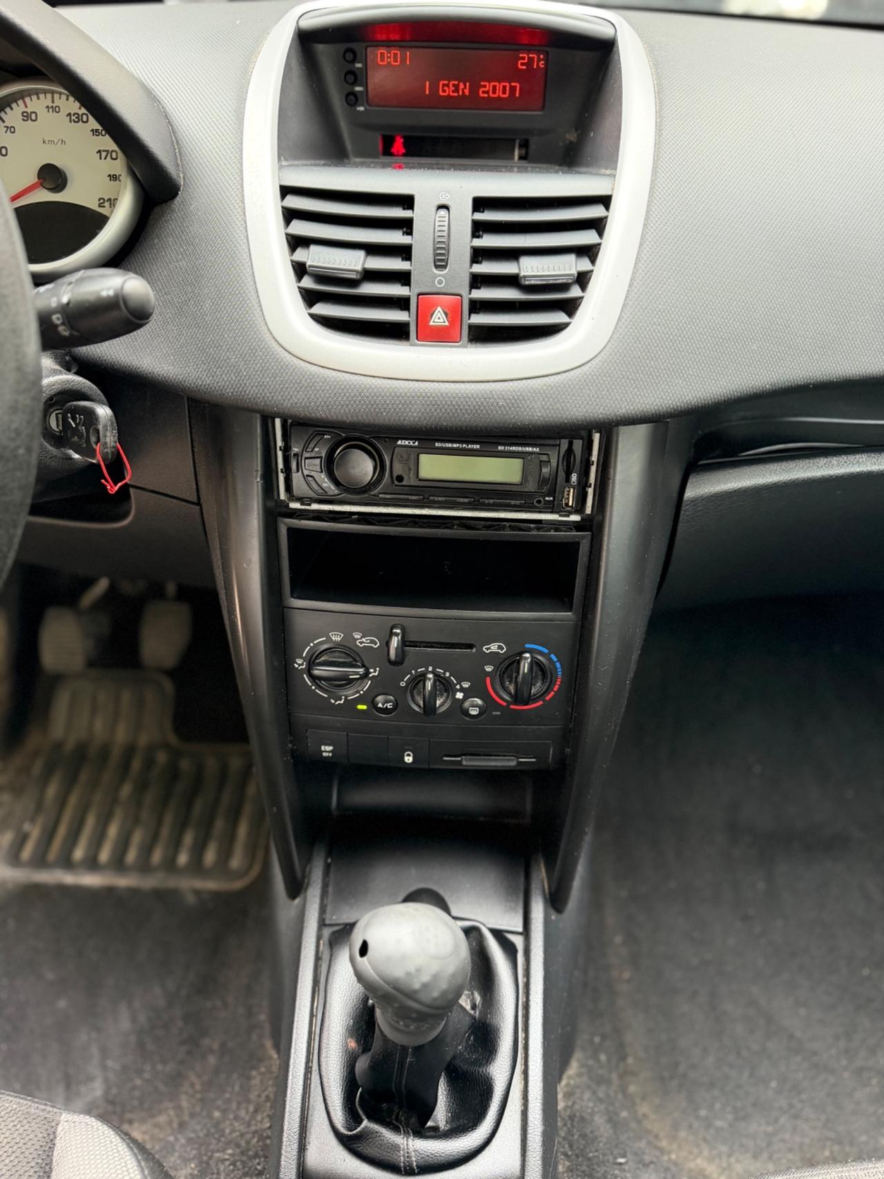 Peugeot 207 1.4 8V 75CV 5p. Energie Sport ECO GPL