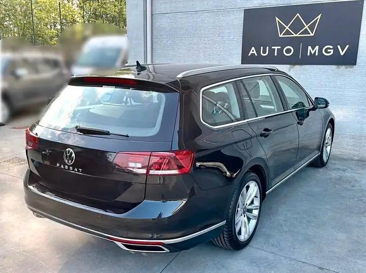 Volkswagen Passat Variant 1.5 TSI ACT DSG Business