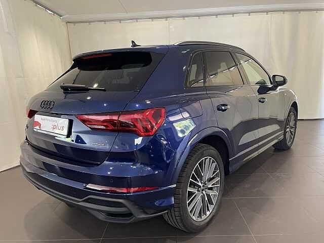 Audi Q3 40 TFSI quattro S tronic S line edition