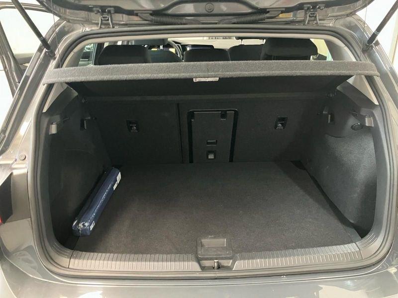 Volkswagen Golf Golf 1.0 eTSI EVO DSG Life