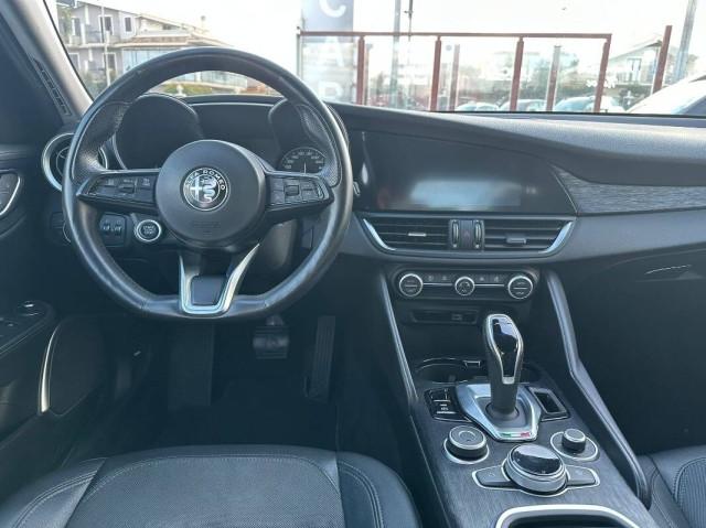Alfa Romeo Giulia 2.2 t Executive 160cv auto
