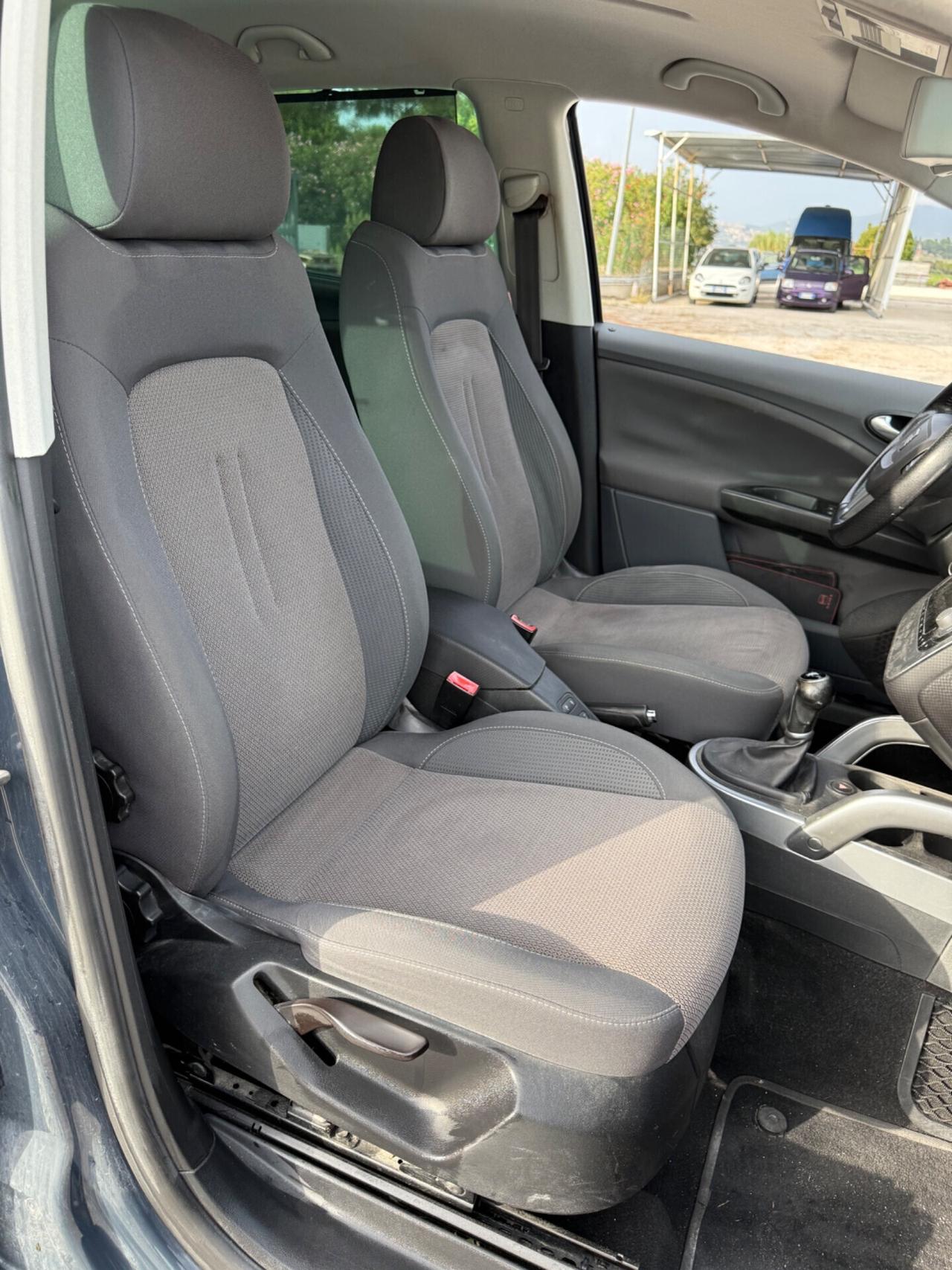 Seat Altea XL 1.6 benzina uniproprietà neopatentati