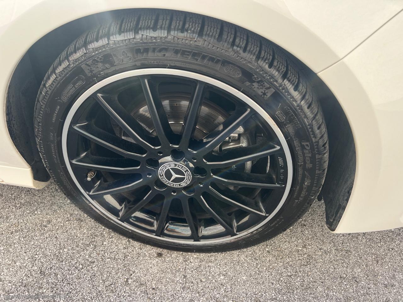 MERCEDES-BENZ CLA 200 d 4Matic Automatic Premium TETTO CAMERA STUPENDA