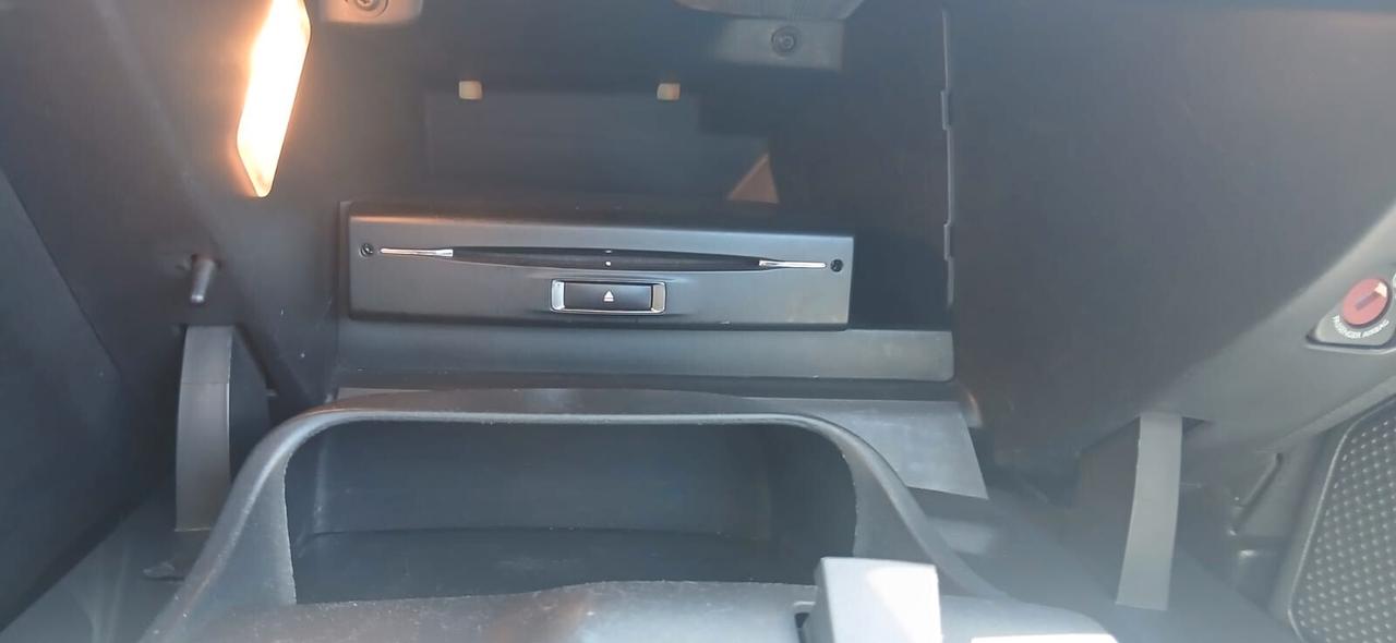 Peugeot 2008 1.6 e-HDi 92 CV ETG6 Allure - 2014
