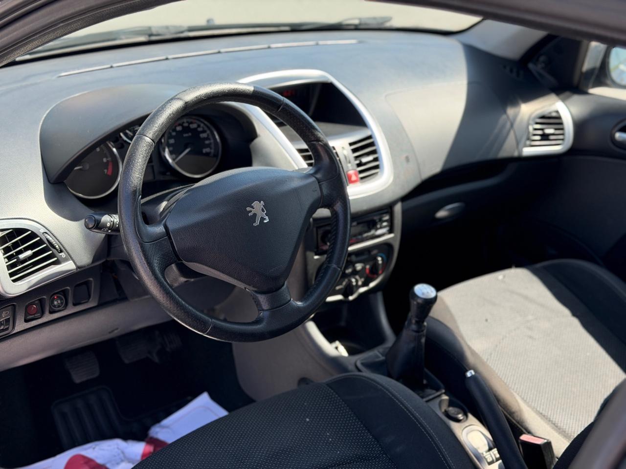 Peugeot 206 Plus 1.1 benzina 2010 GPL NEOPATENTATI