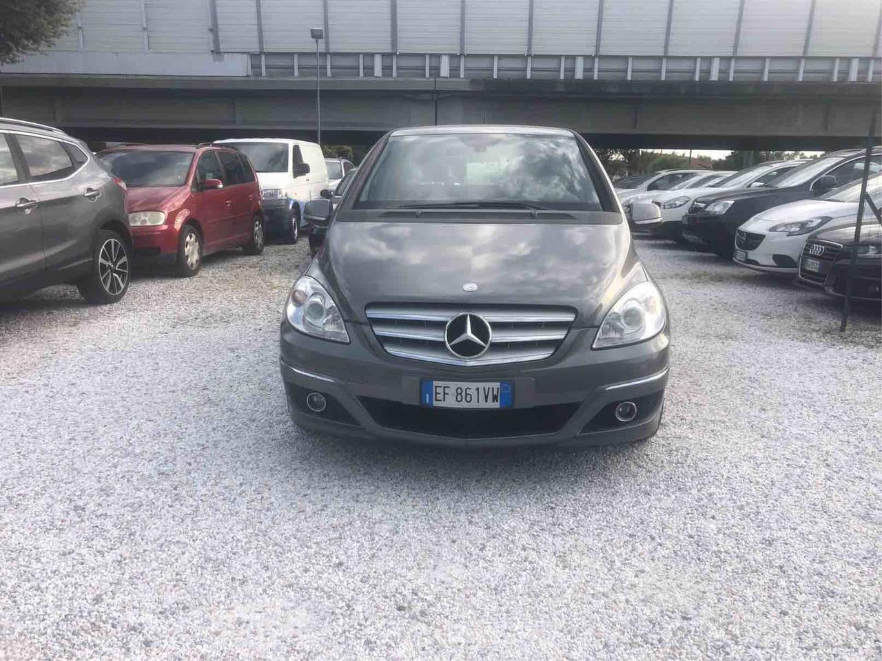 MERCEDES - BENZ B 200 CDI CHROME