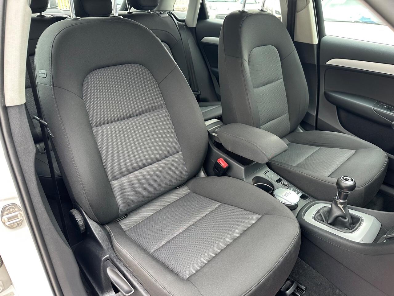 Audi Q3 2016 Restyling 2.0 TDI 120 CV Design PERFE