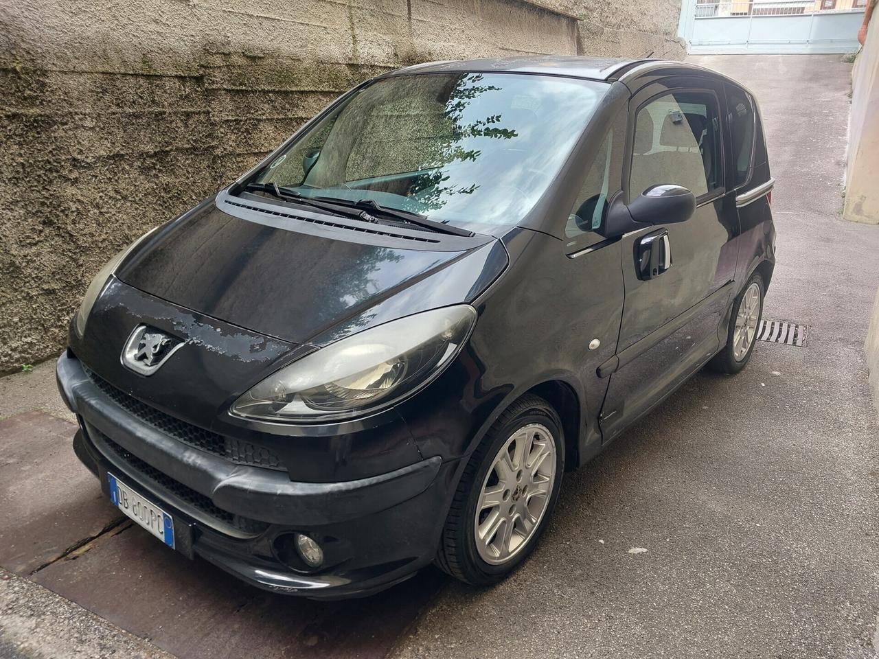Peugeot 1007 1.4 HDi Trendy 08/2006
