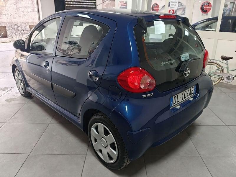 Toyota Aygo Aygo 5p 1.0 Lounge connect m-mt