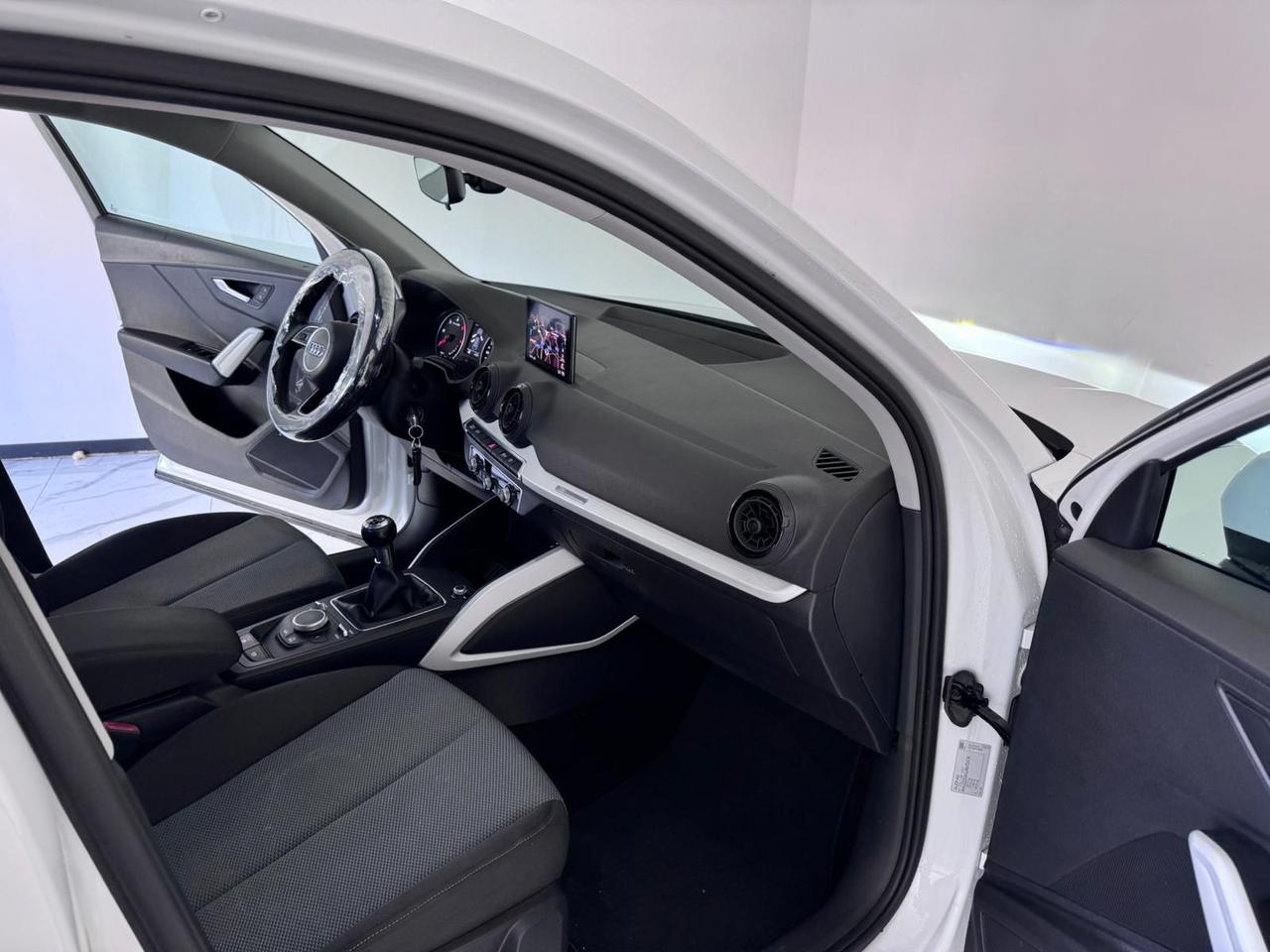 Audi Q2 35 TDI -EURO 6-NAVI-GARANTIT-LED-2018