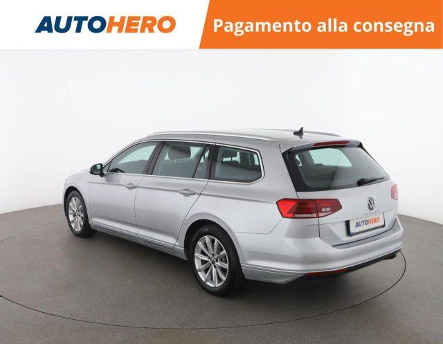 VOLKSWAGEN Passat Variant 2.0 TDI SCR EVO DSG Business