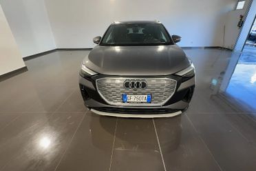 AUDI Q4 e-tron Q4 40 e-tron Business Advanced