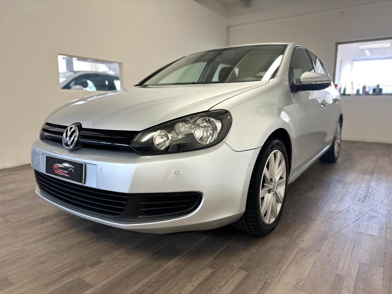 Volkswagen Golf 1.6 TDI DPF 5p. Highline NEOPATENTATI
