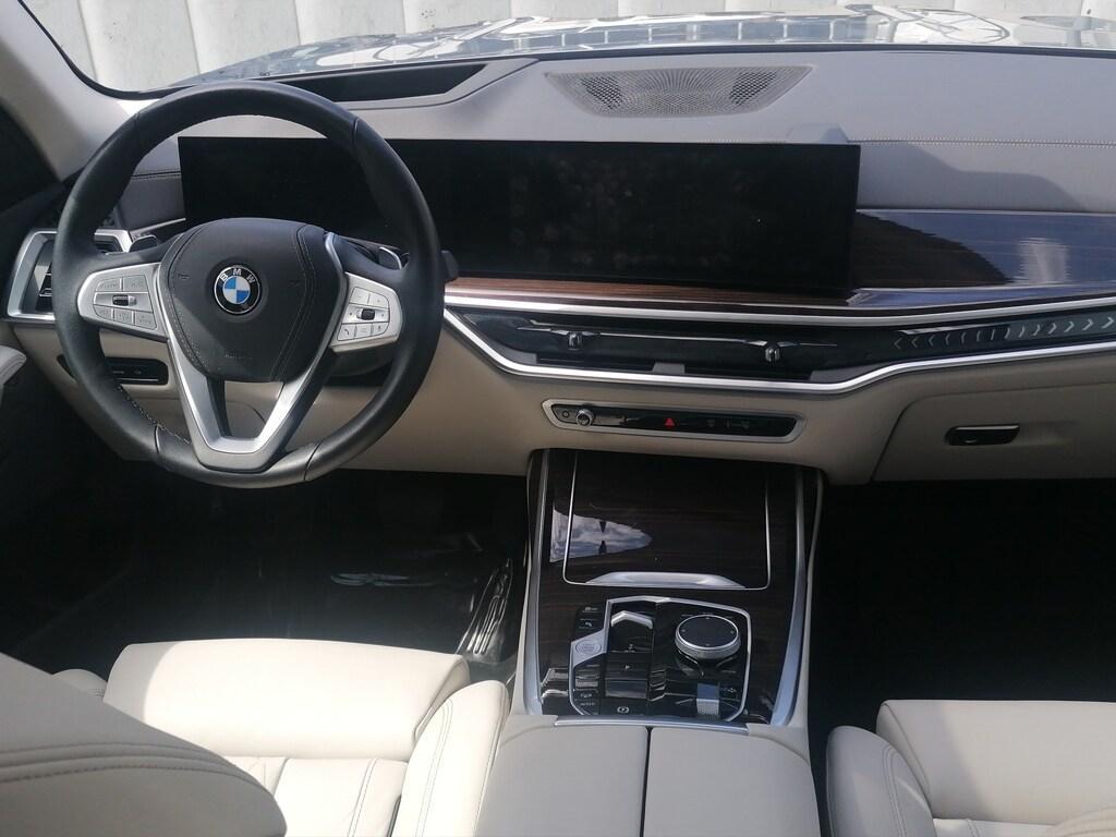 BMW X7 40 i Mild Hybrid 48V xDrive Steptronic