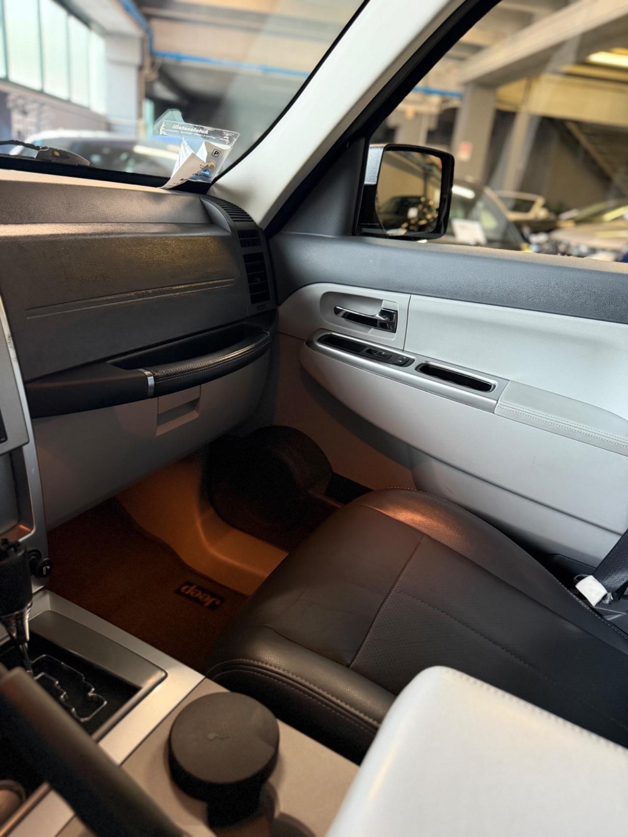 Jeep CHEROKEE 2.8 CRD LIMITED KMCERT UNICOPR GARANZ