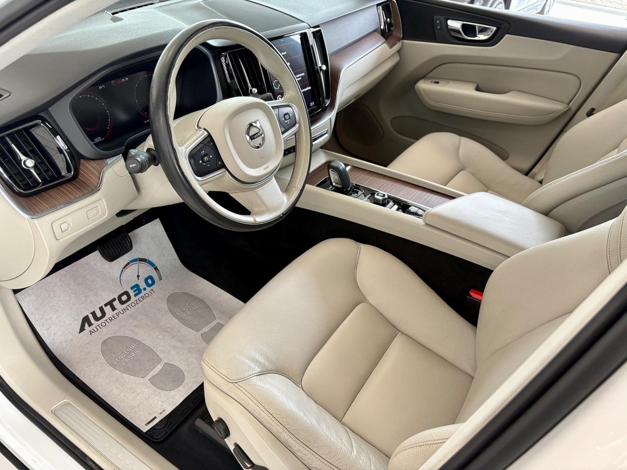 Volvo XC 60 B4 (d) AWD Geartronic Momentum Pro