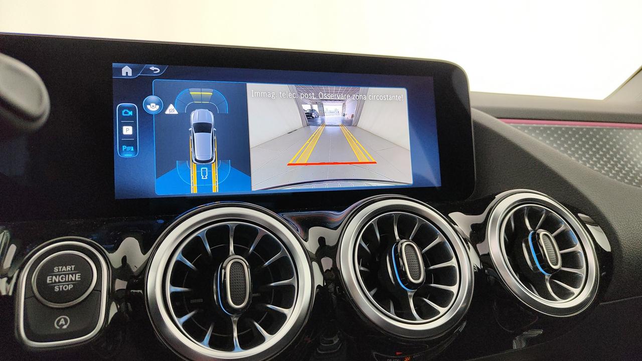 Mercedes-Benz GLA 200 d automatic