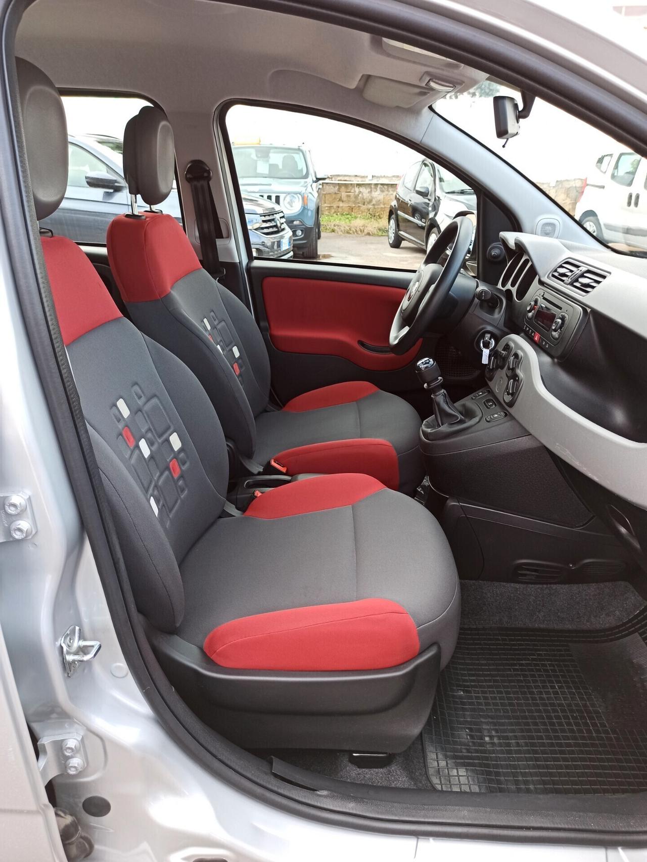 Fiat Panda 1.2 69 cv Easy Km. 21000 pari al nuovo!!!!!