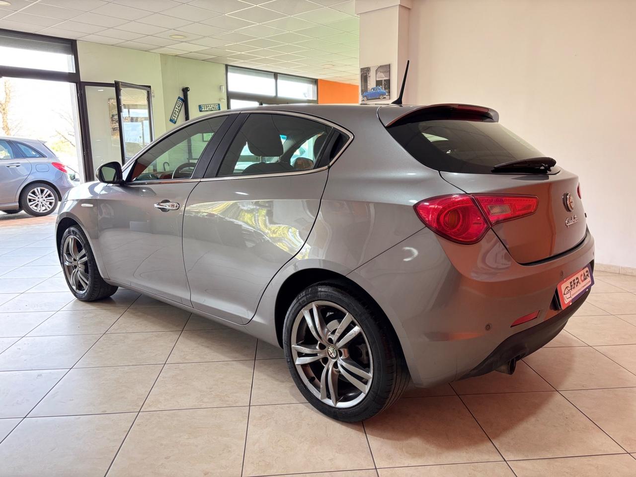 Alfa Romeo Giulietta 1.4 Turbo 120 CV GPL Distinctive permute finanziamenti